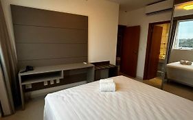 Apartamento Parque do Peão